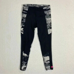 Betsey Johnson Give Love Get Love Leggings Women's‎ Size Small gym workout